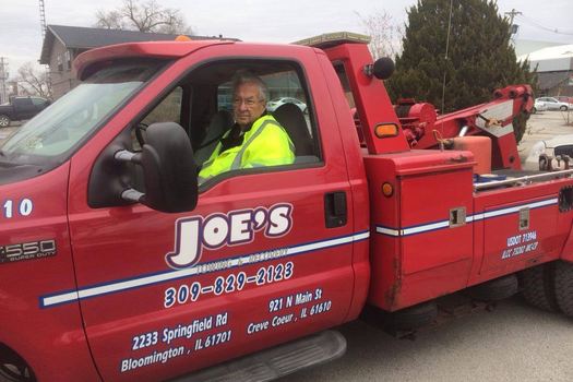 Truck Towing in Bloomington Illinois | Joe's Towing